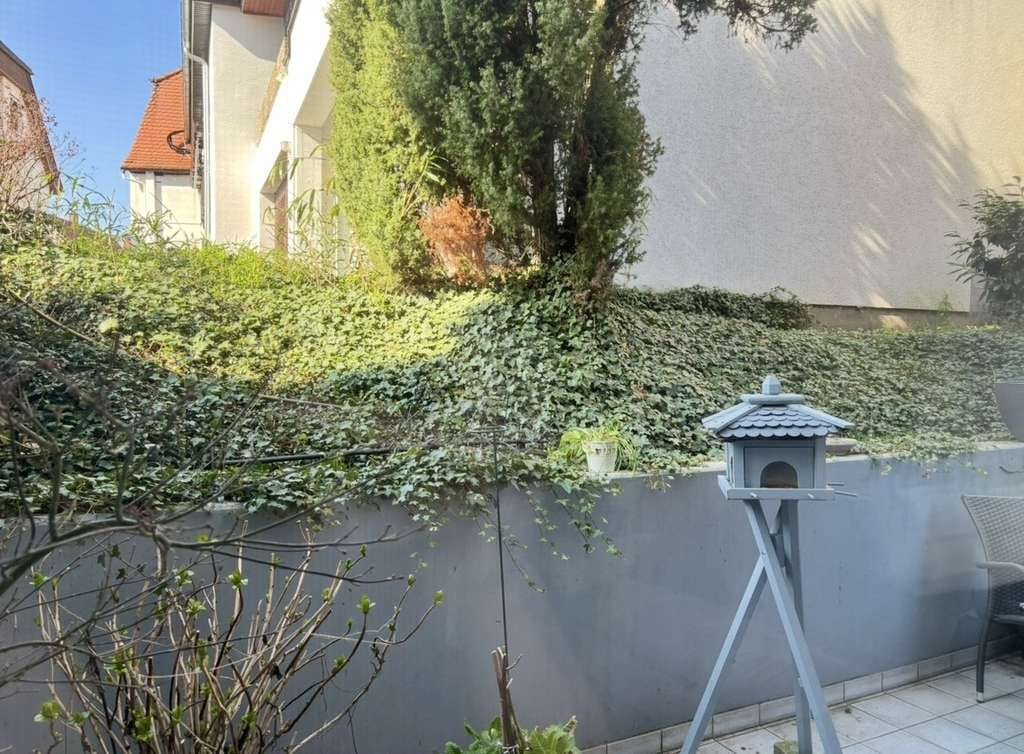 Immobilie in Römerberg - Kapitalanleger aufgepasst - Vermietete 2-Zimmer-Souterrain-Wohnung mit Terrasse und Stellplatz - Bild 3