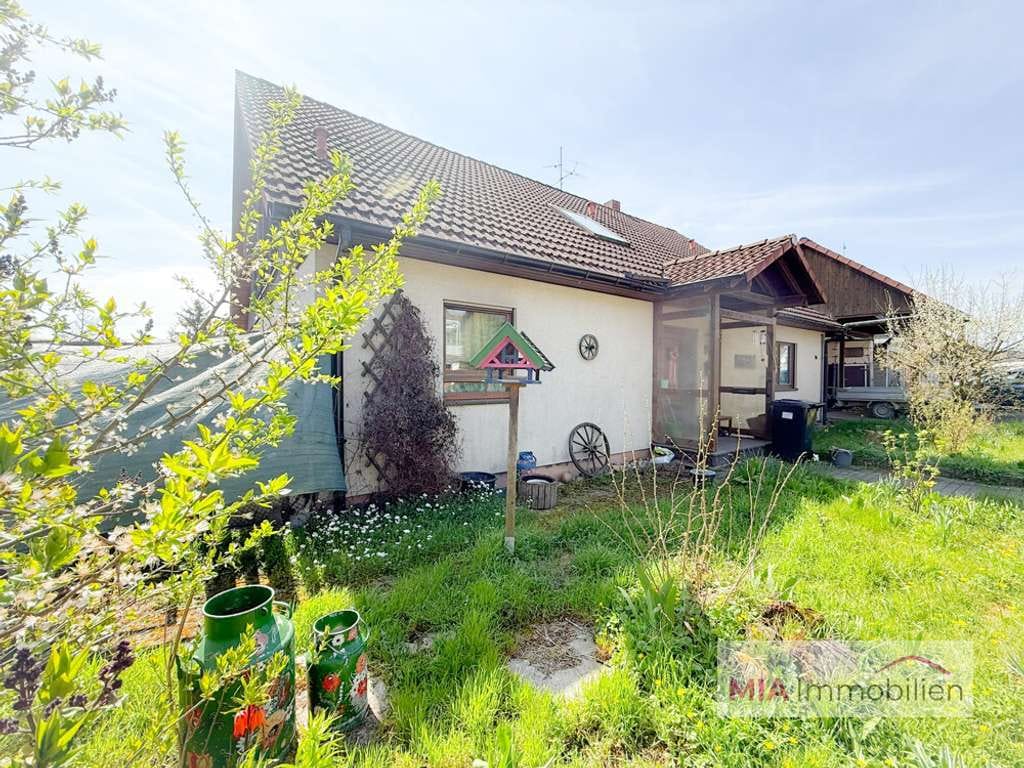 Immobilie in Krautheim - Großzügiges Einfamilienhaus in sonniger Ortsrandlage von Krautheim-Neunstetten - Bild 4
