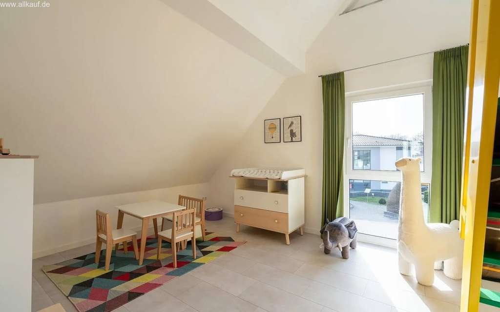 Immobilie in Freystadt - Home 5 - Ihr individuell gestaltbares Einfamilienhaus mit großzügigem Raumkonzept inklusive Baugrund - Bild 3