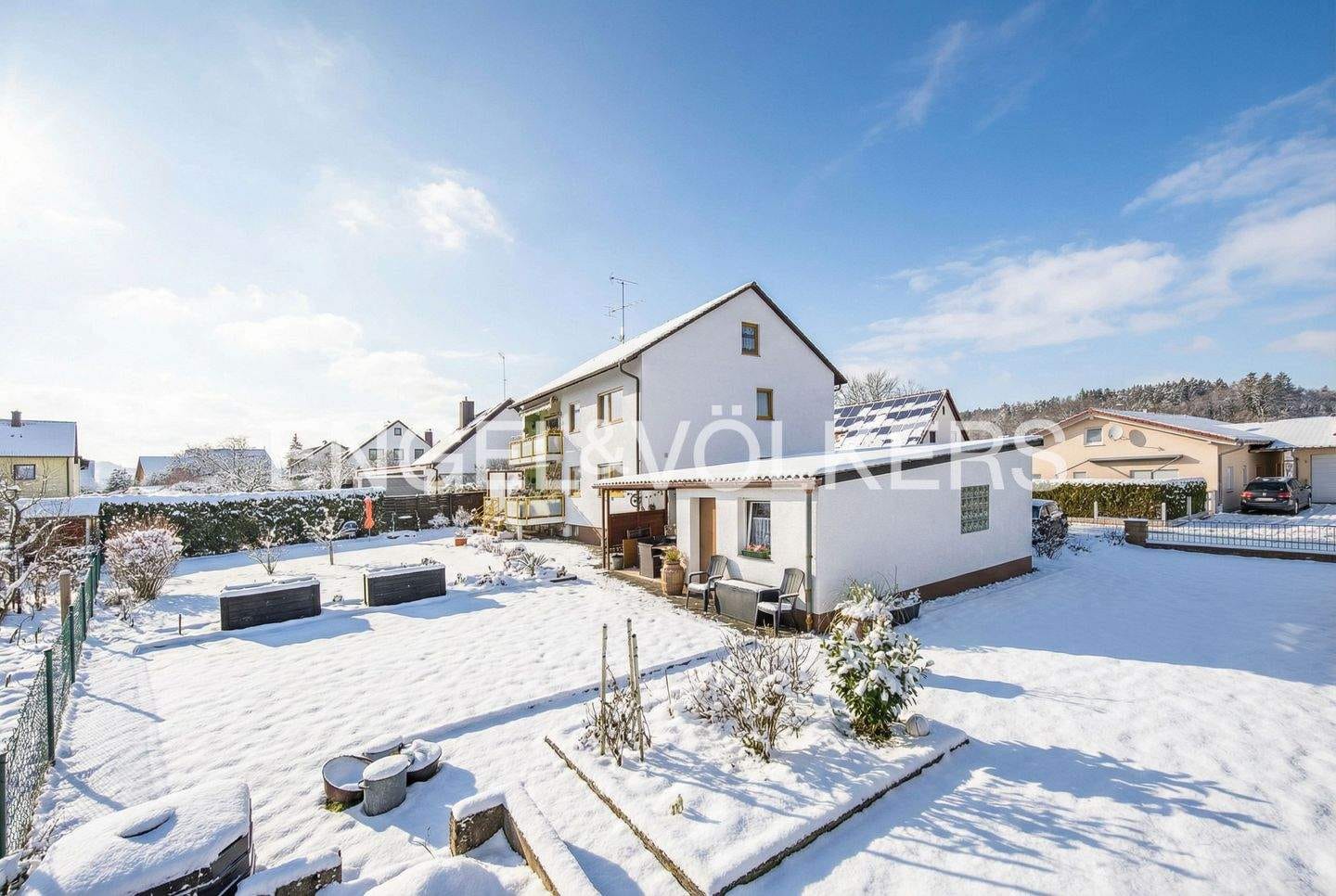 Immobilie in Heideck - Renoviertes Ein-Zweifamilienhaus mit Bauplatz - Bild 1