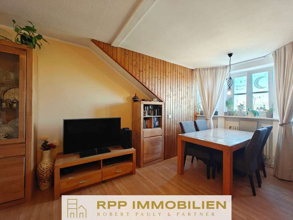 Immobilie in Oberschleißheim - Attraktive 2,5-Zimmer-Wohnung mit Lift & zwei Erkern in grüner Wohnanlage - Bild 4