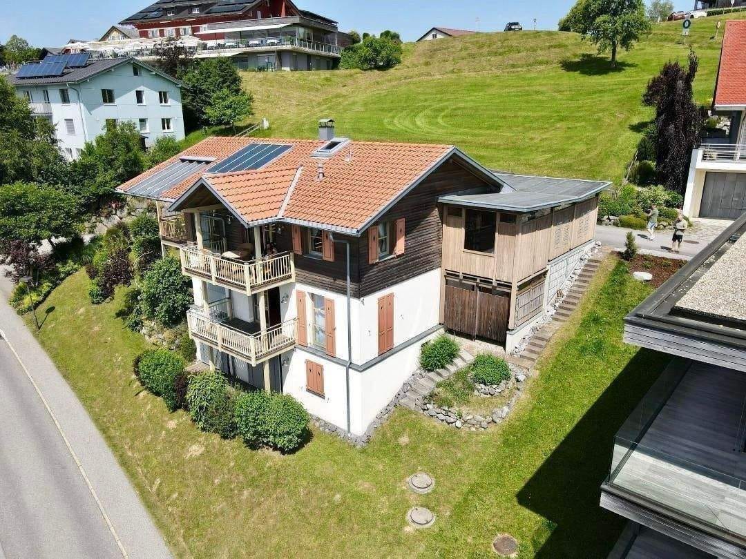 Immobilie in Oberreute -  Traumhaftes hochwertiges Chalet in AT Sulzberg einmalige Bergsicht Tolle Gelegenheit - Rarität - nahe Oberreute ( D ) - Bild 3