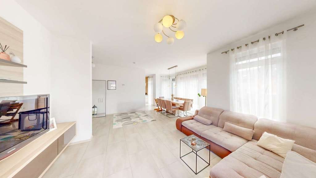 Immobilie in Kist - Modernes Einfamilienhaus mit Wohlfühlfaktor – Energieeffizient, lichtdurchflutet, familienfreundlich - Bild 2