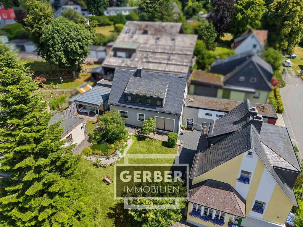 Immobilie in Bad Steben - 2 Häuser, Wohnhaus und Einnahmen durch Mietshaus - Bild 0