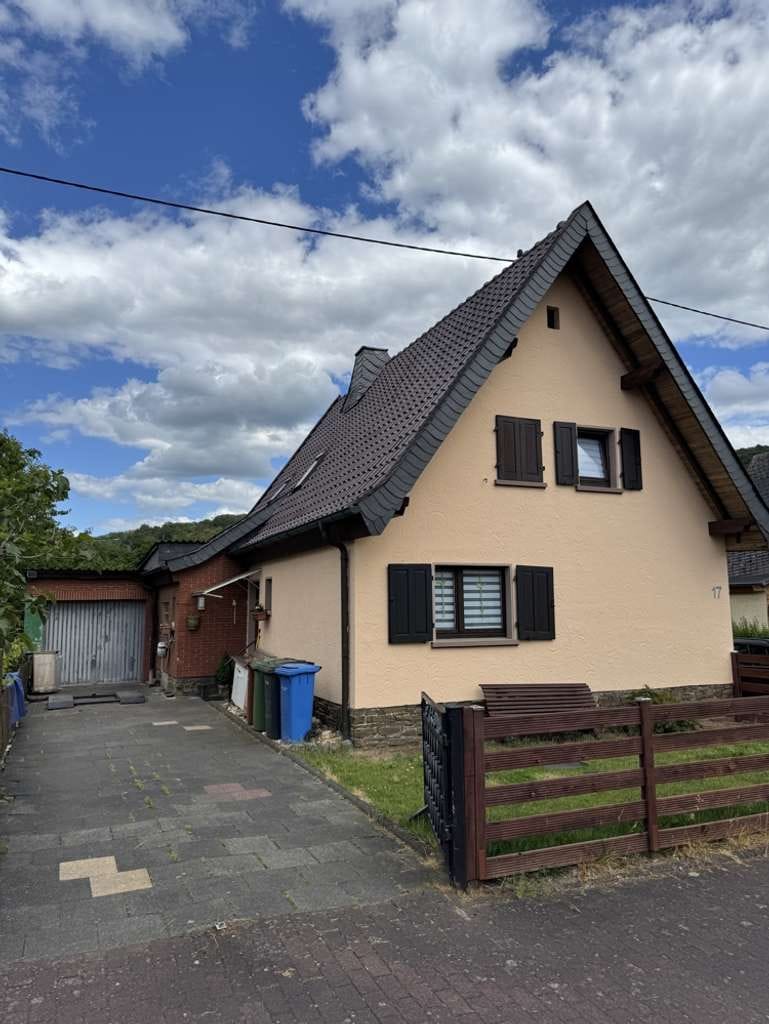 Immobilie in Rheinbrohl - Schnuckeliges Einfamilienhaus mit Potential im Herzen von Rheinbrohl - Bild 3