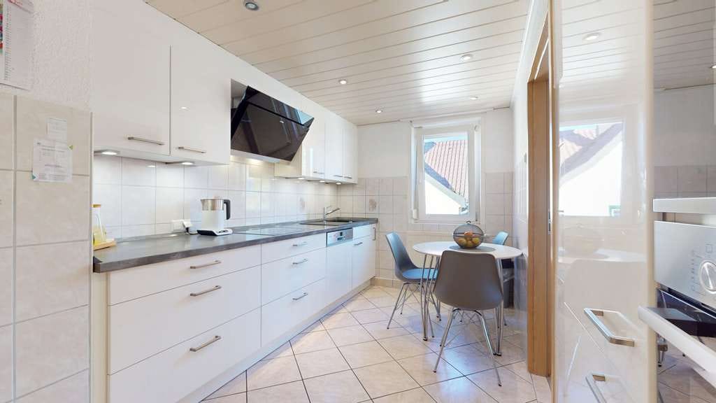 Immobilie in Welzheim - Großzügige 6,5-Zimmer-Maisonette mit 154 m², 2 Balkonen & Garage in Welzheim - Bild 2