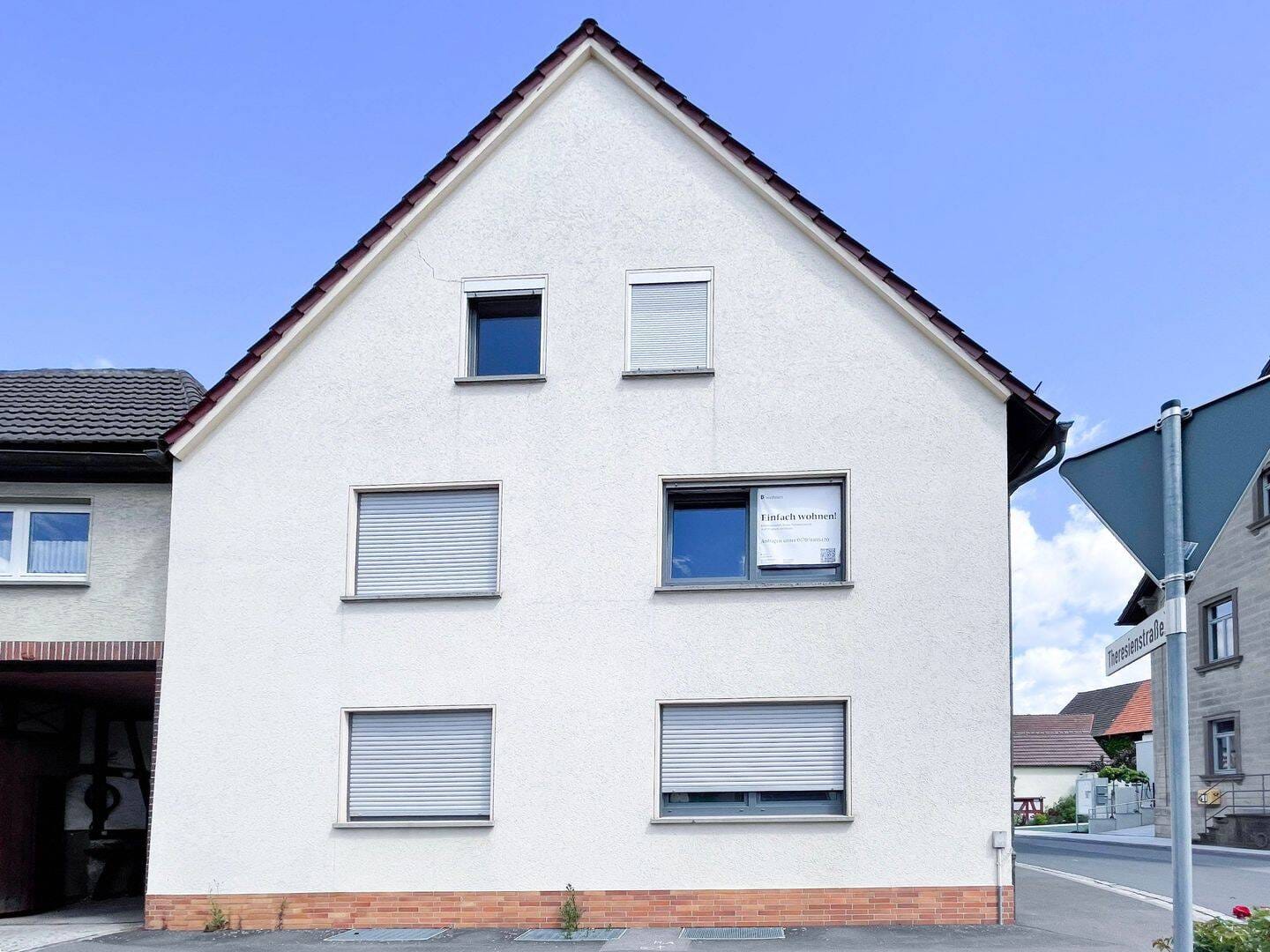 Immobilie in Bundorf - Mehrfamilienhaus mit 5 Wohneinheiten, Scheune, PV-Anlage in Bundorf - Bild 3