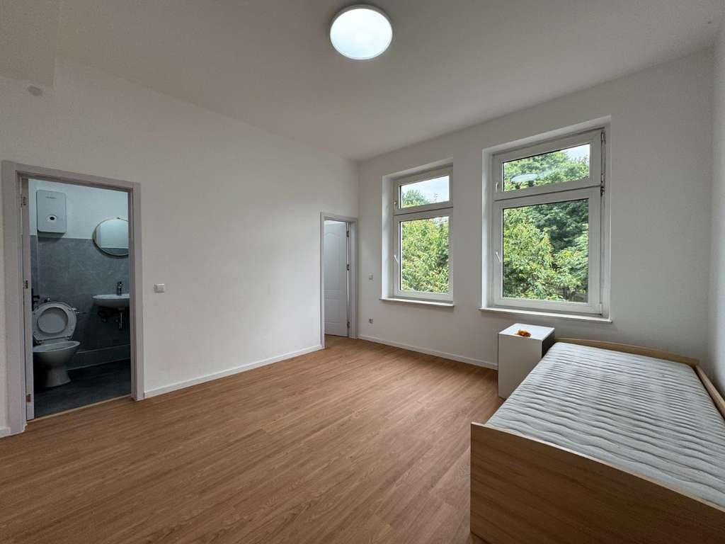 Immobilie in Mülheim an der Ruhr - Saniertes MFH mit 9 Einheiten direkt am Bahnhof Mülheim - Bild 4