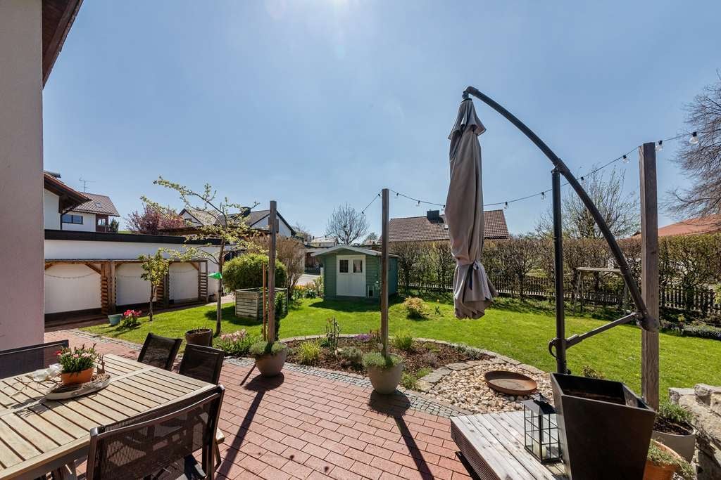Immobilie in Weßling - Viel Platz für die ganze Familie - Großzügiges Einfamilienhaus mit Einliegerwohnung - Bild 4