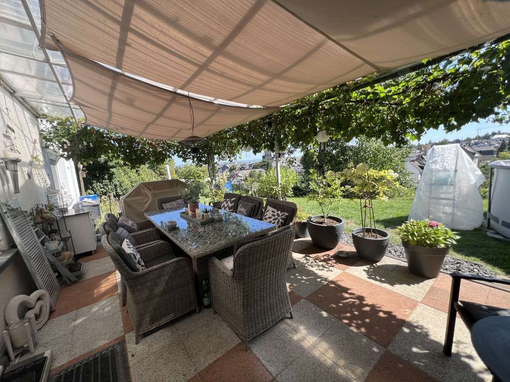 Immobilie in Andernach - Panoramablick auf Andernach: EFH mit 230 m² Wohnfläche, Einliegerwohnung 52 m², 1.469 m² Grundst. - Bild 0