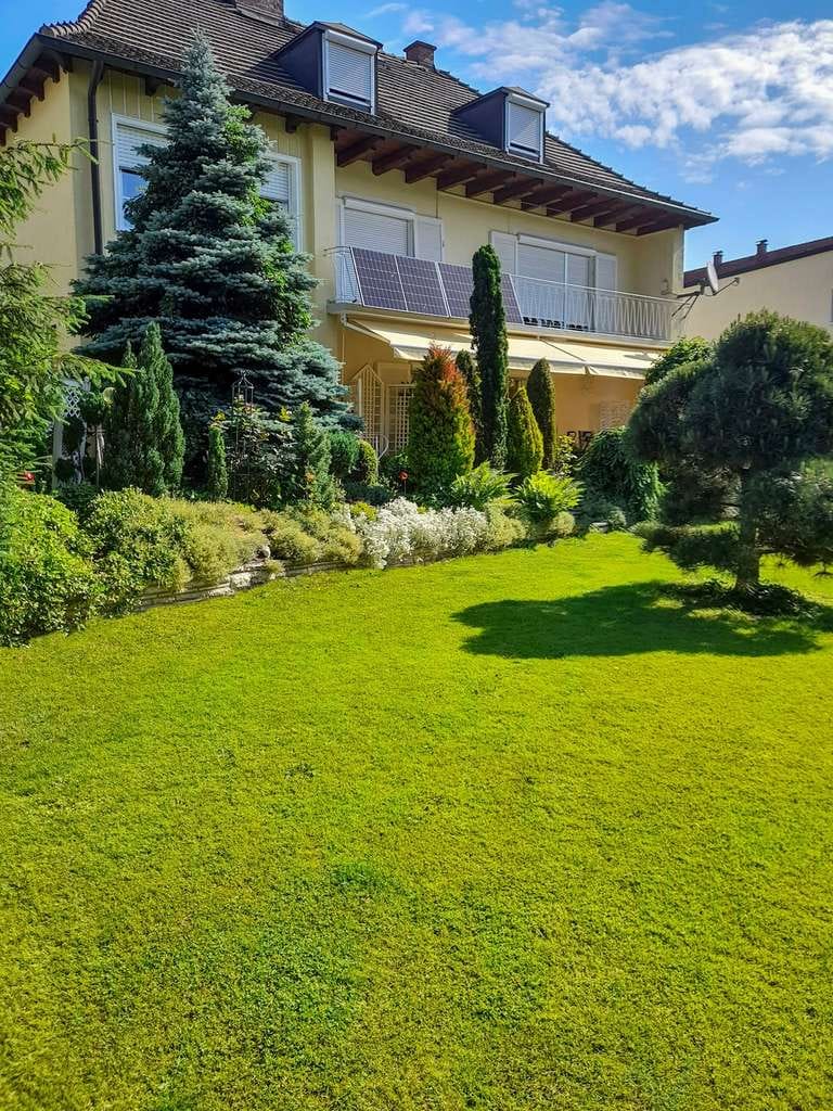 Immobilie in Pöttmes - Kaufpreis gegen Gebot - Provisionsfrei - Einzigartige Villa zentral in Pöttmes - Bild 1