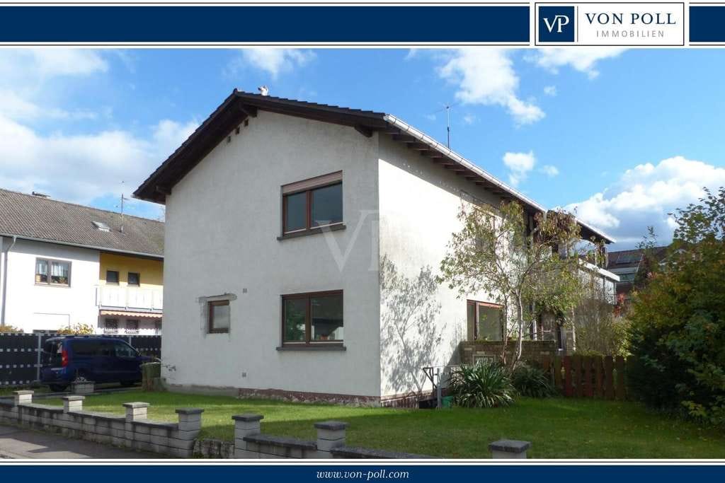 Immobilie in Hügelsheim - 2 Familienhaus mit großzügigem Grundstück in Hügelsheim - Bild 0