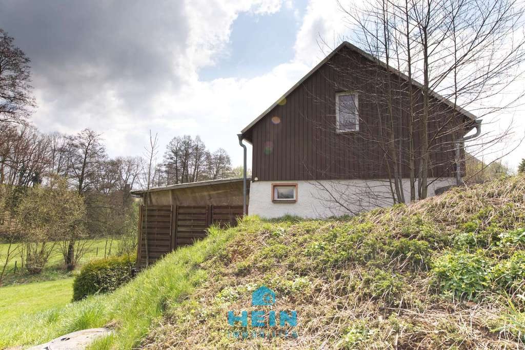 Immobilie in Lengenfeld - Ein Haus mit Geschichte: gemütliches Domizil im Grünen, bereit für frische Impulse - Bild 3