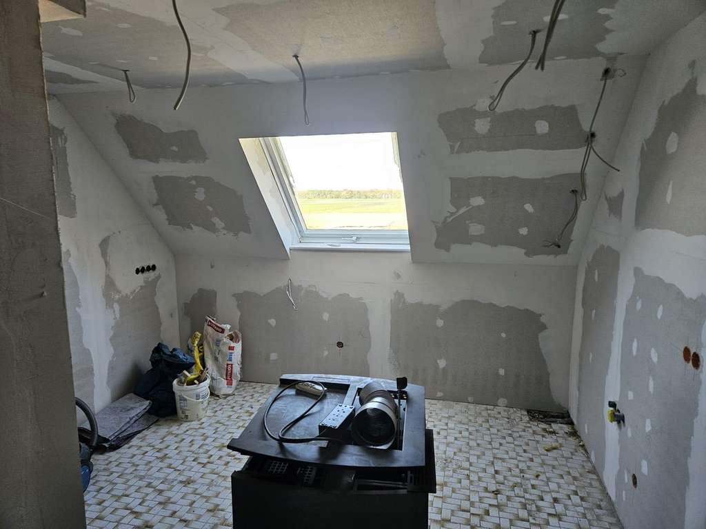Immobilie in Meißenheim - Großzügige 5-Zimmer-Wohnung mit Ausbaupotenzial in Kürzell mit großer Garage + Garten - Bild 3