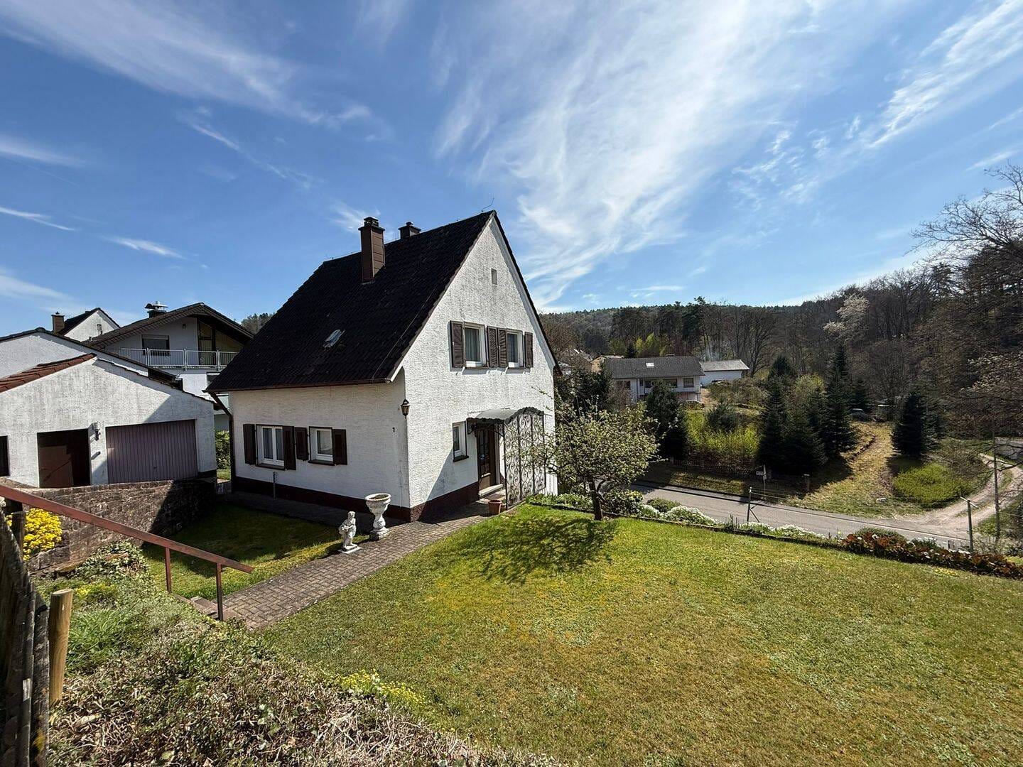 Immobilie in Rodalben - Einfamilienhaus in Rodalben sofort verfügbar - Bild 1