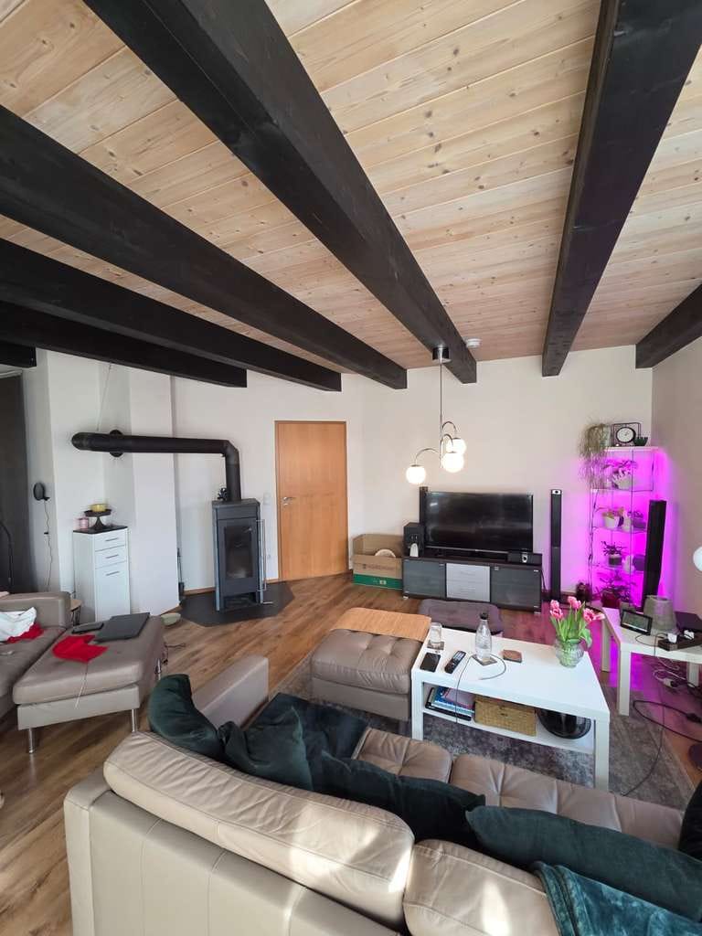 Immobilie in Hebertsfelden - Einfamilienhaus mit Doppelgarage und Straßenrandgrundstück - Bild 4