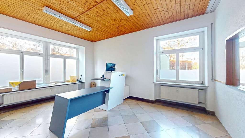 Immobilie in Aulendorf - Wohn- und Geschäftshaus mit Gewerbe im EG und zwei großzügigen Wohnungen in Bahnhofsnähe - Bild 4