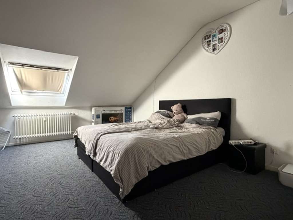 Immobilie in Mettmann - Renovierungsbedürftige 3-Zimmer Dachgeschosswohnung zur Kapitalanlage in Mettmann - Bild 3