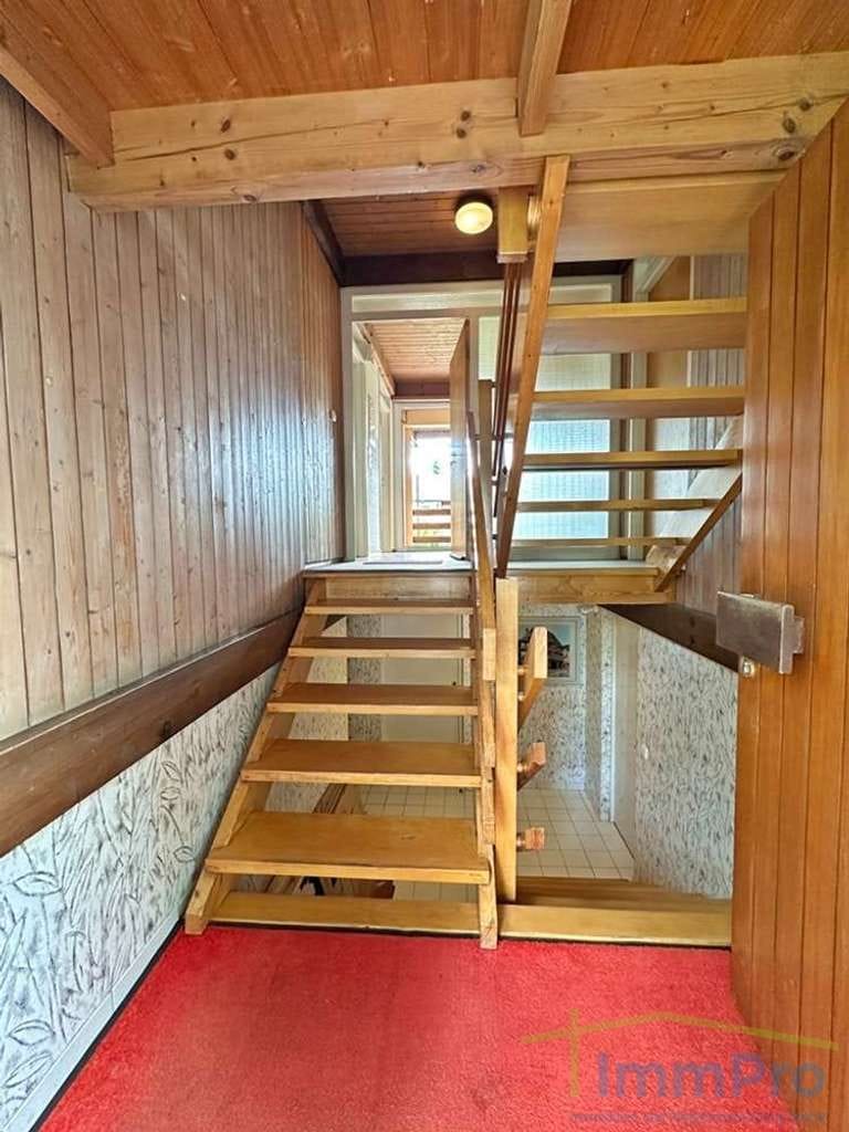 Immobilie in Ammerbuch - Einziehen, weiterentwickeln, profitieren – Zweifamilienhaus in begehrter Ortsrandlage - Bild 1