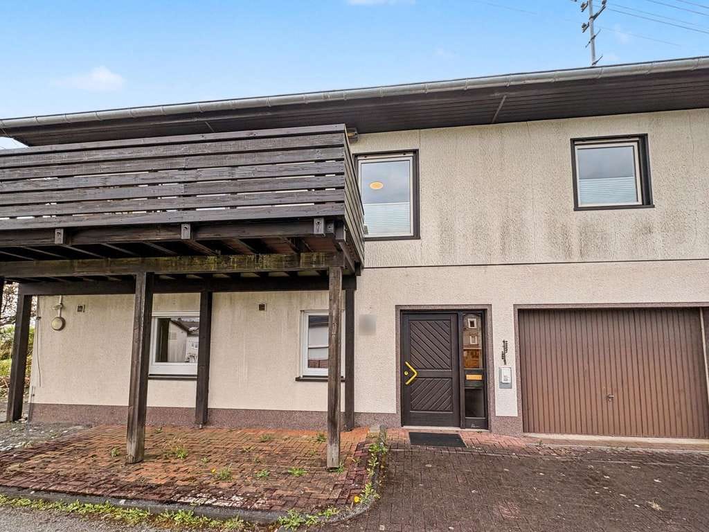 Immobilie in Hilchenbach - Charmantes Wohnhaus mit Einliegerwohnung und Sanierungspotenzial in Hilchenbach-Müsen - Bild 3