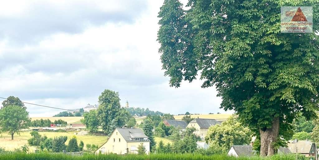 Immobilie in Augustusburg - 3-Raum-Wohnung in ruhiger Wohnlage von Augustusburg OT Grünberg zu verkaufen!! - Bild 0