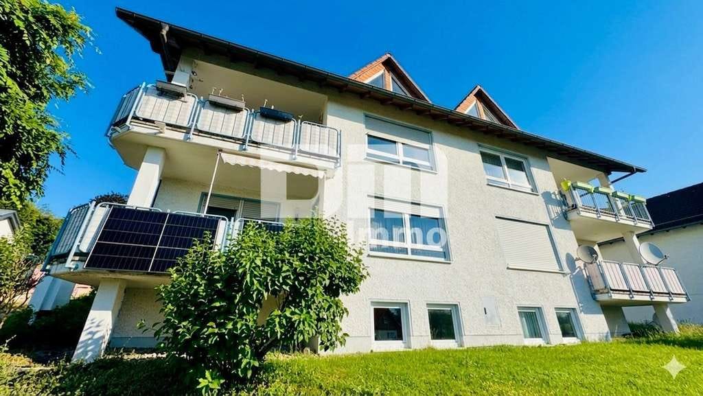 Immobilie in Niedenstein - Hochwertig sanierte, ebenerdige Dreizimmerwohnung im EG mit Loggia + PKW-Stellplatz - Bild 2