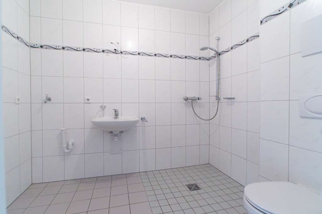 Immobilie in Ingolstadt - Renoviertes Senioren Apartment + 1,5 Zimmer + in bekannter Seniorenwohnanlage in Ingolstadt - Bild 3