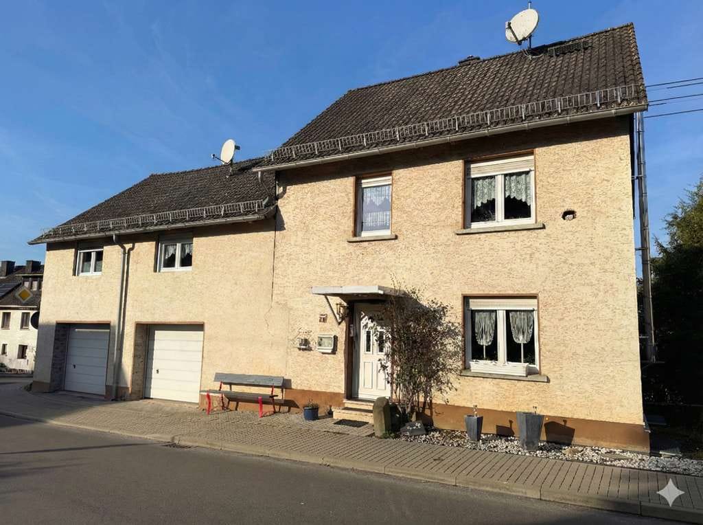 Immobilie in Ratzert - Großzügiges Einfamilienhaus mit Doppelgarage und Garten in Woldert! - Bild 1