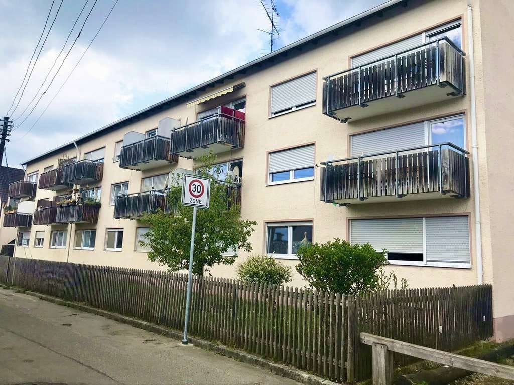 Immobilie in Olching - Aufgeteiltes MFH mit 5 von 9 leerstehenden Einheiten und Wertsteigerungspotenzial in Olching - Bild 0