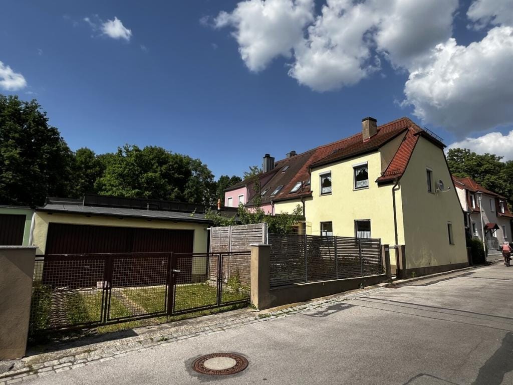 Immobilie in Ansbach - Doppelhaushälfte in Ansbach - Bild 1