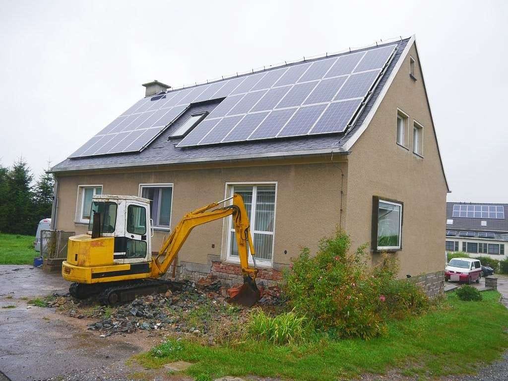 Immobilie in Eppendorf - Einfamilienhaus mit PV-Anlage in ruhiger Wohnlage - Bild 3