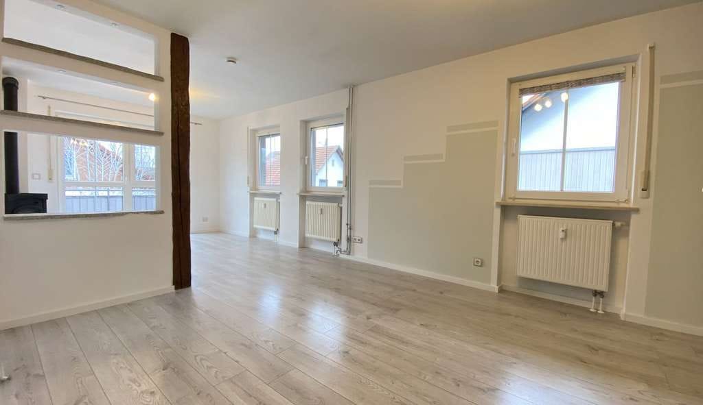 Immobilie in Pforzen - Gepflegte und Lichtdurchflutete 3,5 Zimmer Maisonettewohnung mit Wohlfühlatmosphäre in Pforzen - Bild 0