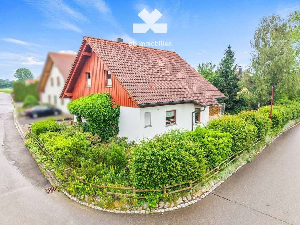 Immobilie in Fleischwangen - Familienidylle mit viel Freiraum im Grünen - Bild 2