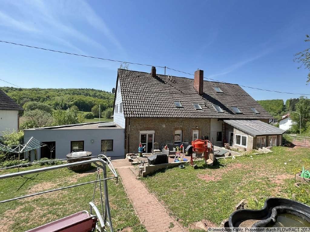 Immobilie in Hirschhorn/Pfalz - Perfektes Mehrgenerationenhaus mit großem Gelände, geeignet für Pferdehaltung - Bild 2