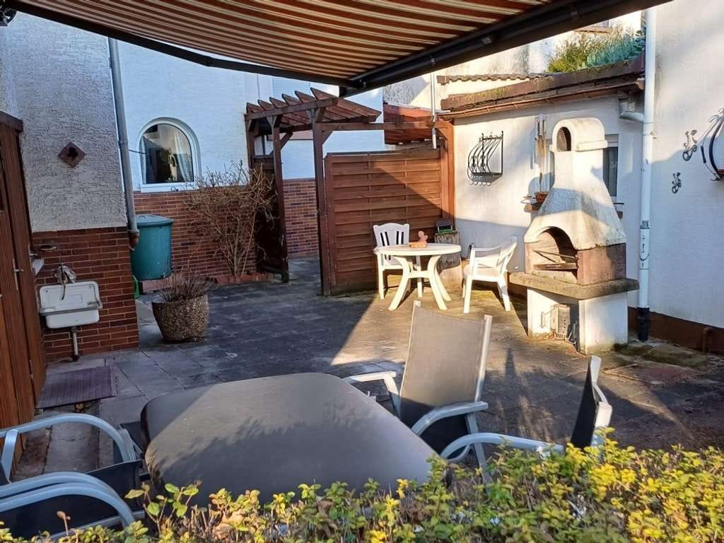 Immobilie in Groß-Zimmern - Vielseitiges 2FH mit Garten in Groß-Zimmern - Bild 0