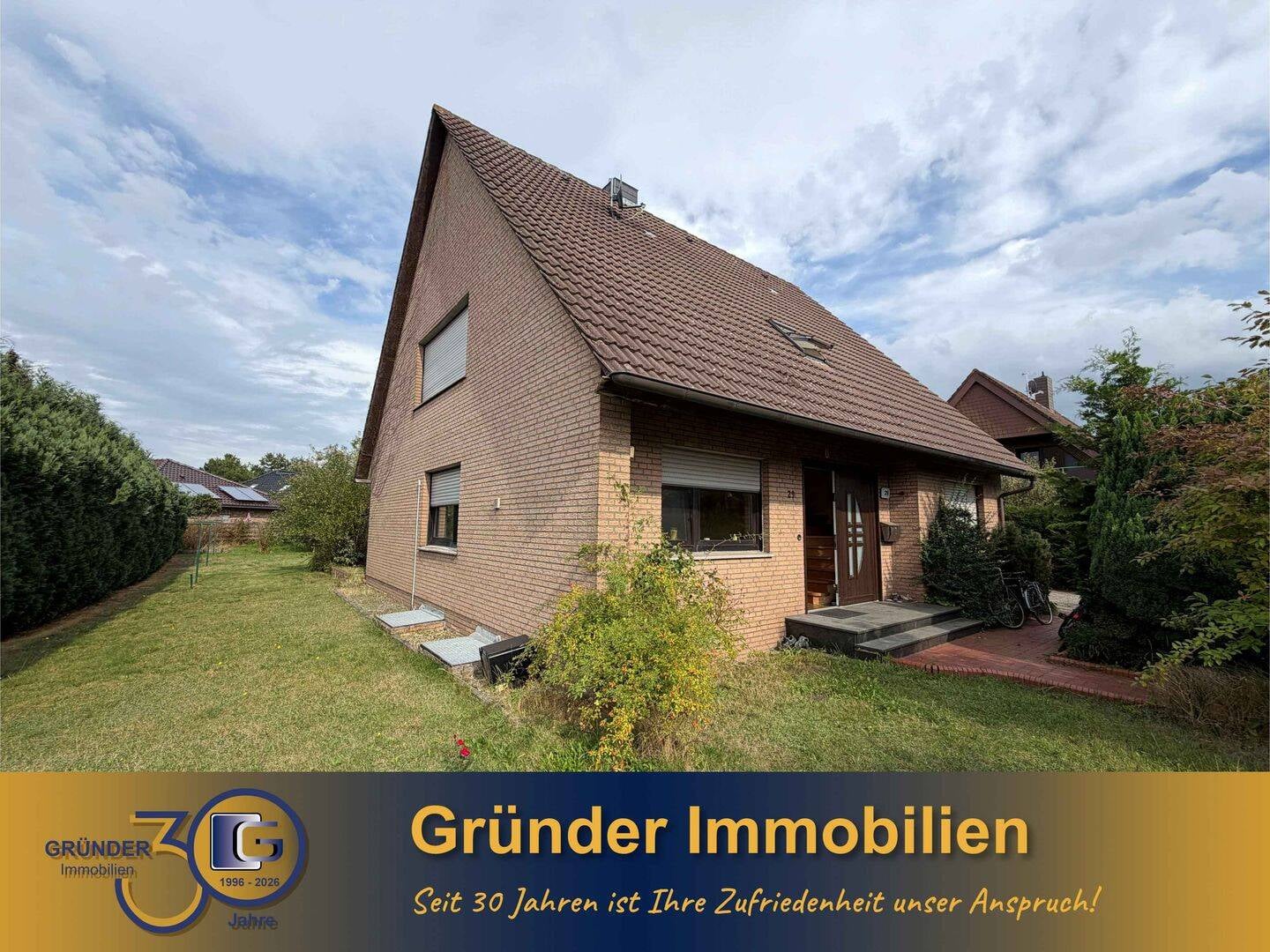 Immobilie in Dörpen - Provisionsfrei für Käufer! Raum für Ihre Ideen - großes Einfamilienhaus mit 1.100 m² Grundstück - Bild 0