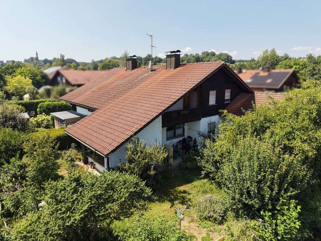 Immobilie in Taching am See - Charmantes Doppelhaus im idyllischen Ortsteil Tengling - Bild 4