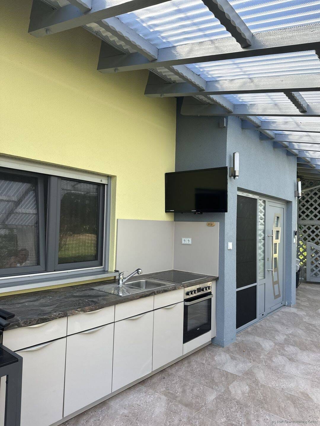 Immobilie in Limbach - Komplett saniertes Zweifamilienhaus in ländlicher Umgebung - Bild 2