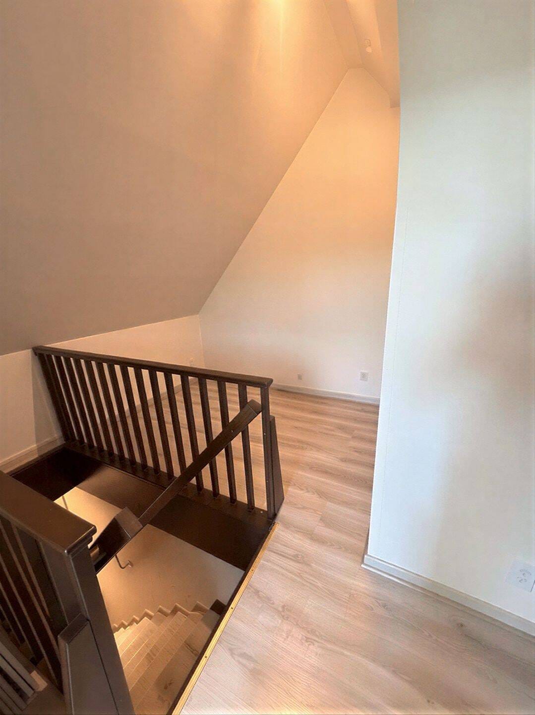 Immobilie in Röttenbach - Modernisierte 2-Zimmer-Wohnung mit zusätzlichem Spitzboden und Stellplatz - Bild 4
