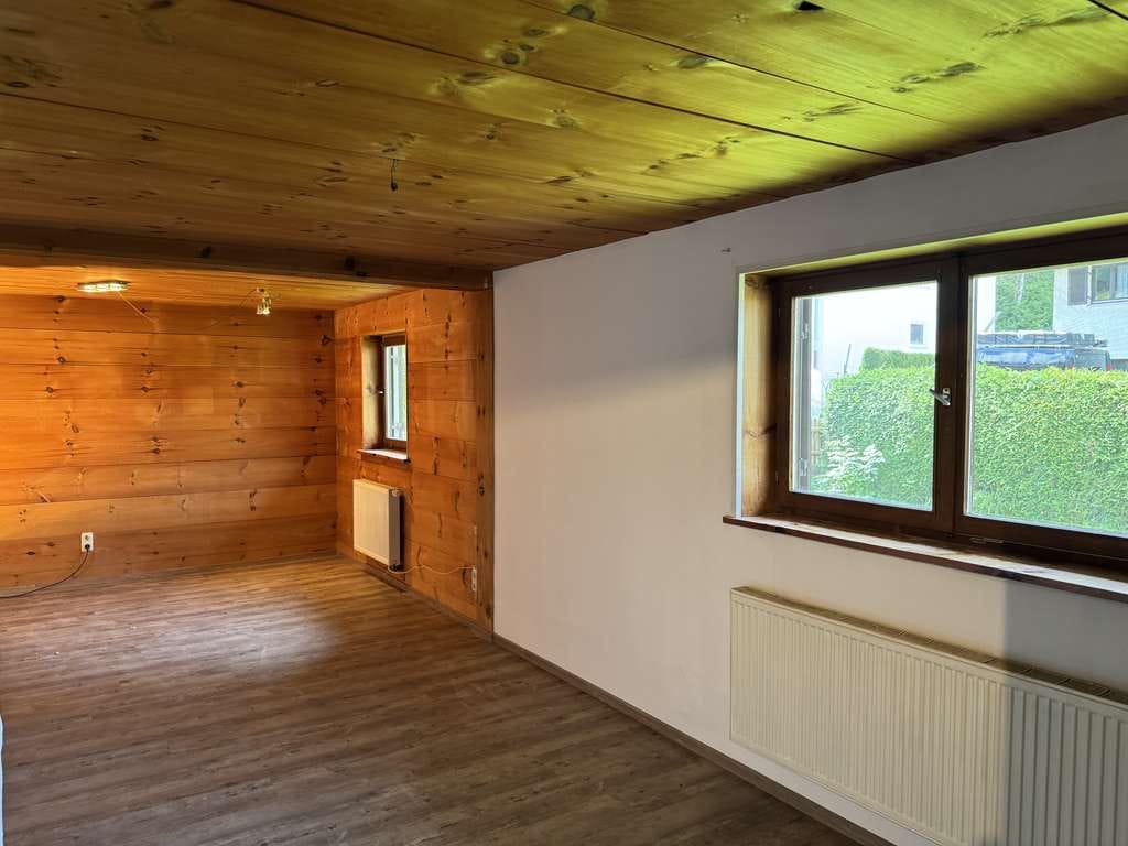 Immobilie in Oberammergau - Entdecken Sie die Ihr neues Daheim! Lebenswertes Einfamilienhaus  mit einigen Möglichkeiten - Bild 2