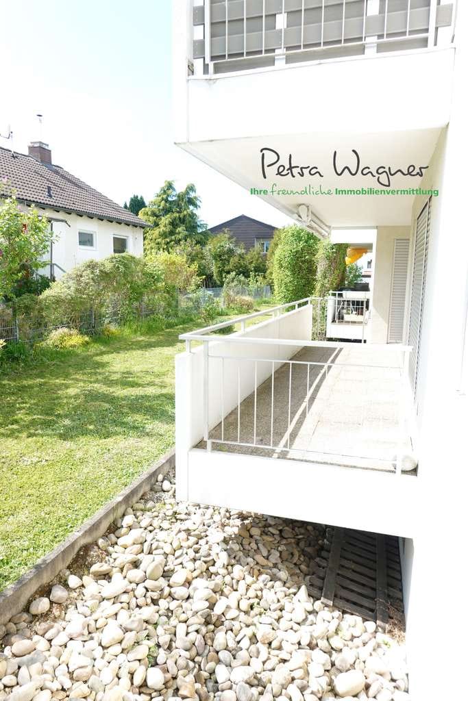 Immobilie in Schallstadt - Zwei Wohnungen. Ein Zuhause. Viel Platz für heute — viele Möglichkeiten für morgen. - Bild 1