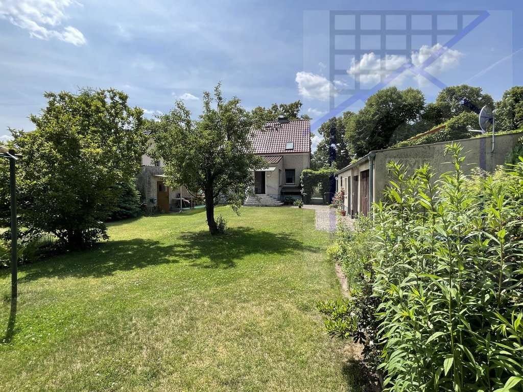 Immobilie in Erkner - NEUER PREIS - SOLIDES VOLLUNTERKELLERTES EINFAMILIENHAUS MIT GROSSEM GRUNDSTÜCK - Bild 4