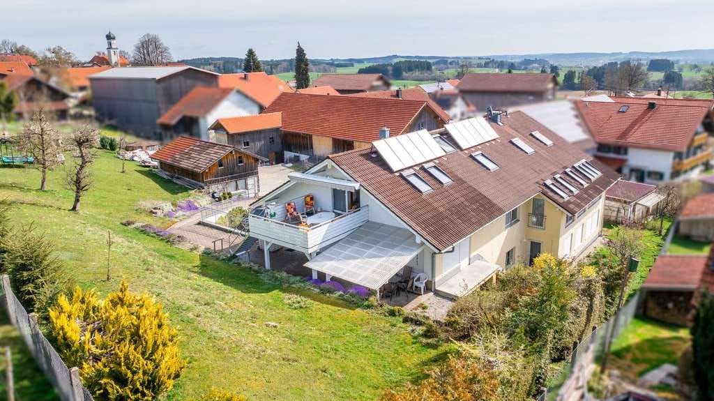 Immobilie in Schwabsoien - Bauernhaus mit Tenne und Mehrfamilienhaus in Schwabsoien/Sachsenried - Bild 3