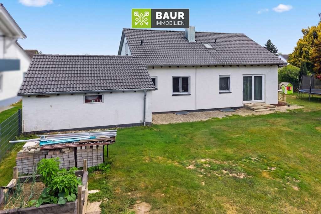 Immobilie in Hüttisheim - 360°|Modernisiertes Einfamilienhaus mit großzügigem Grundstück und vielseitigem Nutzungspotential - Bild 2