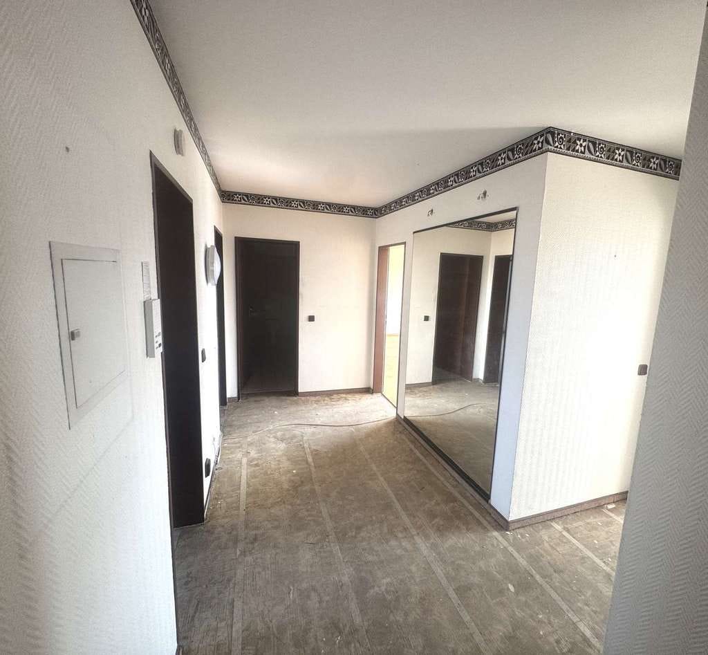 Immobilie in Dinslaken - Sanierungsbedürftige großzügige Wohnung nah des Wohnungswaldes - Bild 4
