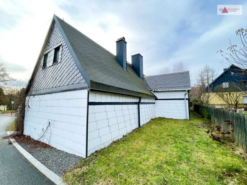 Immobilie in Deutschneudorf - Hübsches Einfamilienhaus oder Wochenendhaus in Deutschneudorf zu verkaufen! - Bild 2