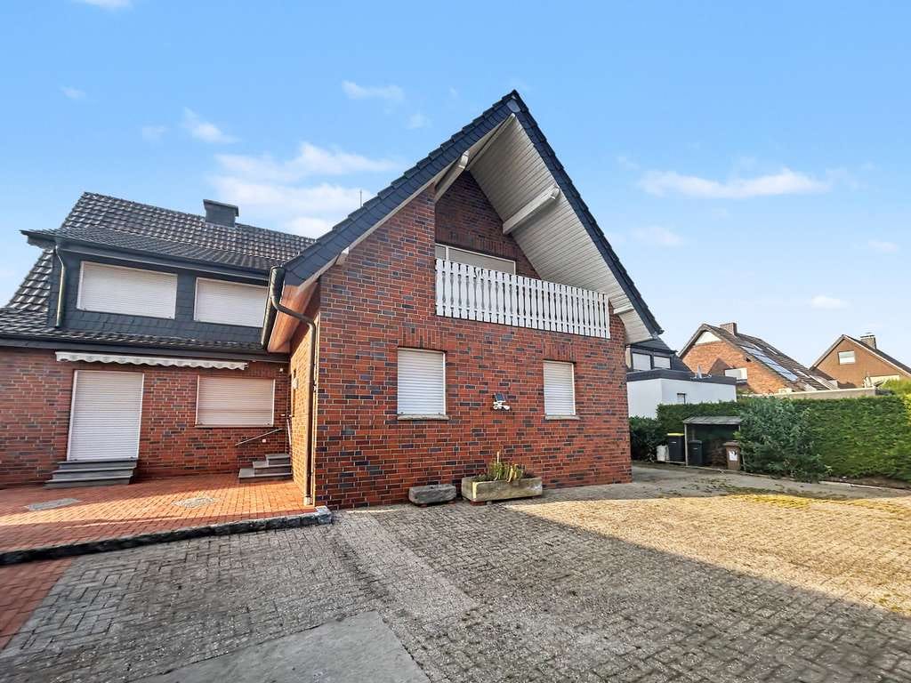 Immobilie in Südlohn - Freies Zweifamilienhaus/Mehrgenerationenhaus mit viel Platz für die gesamte Familie in Südlohn - Bild 3