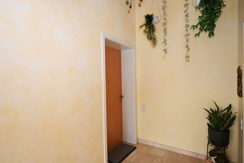 Immobilie in Scheidegg - *Traumhafte Lage in Scheidegg* 3,5 Zimmer-Wohnung mit Süd-Balkon und Tiefgargenplatz - Bild 3