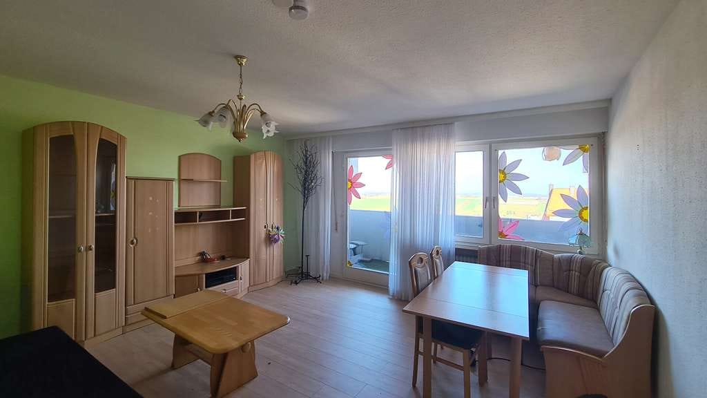 Immobilie in Ditzingen - *** Gemütliche Wohnung mit Fernblick! *** - Bild 0