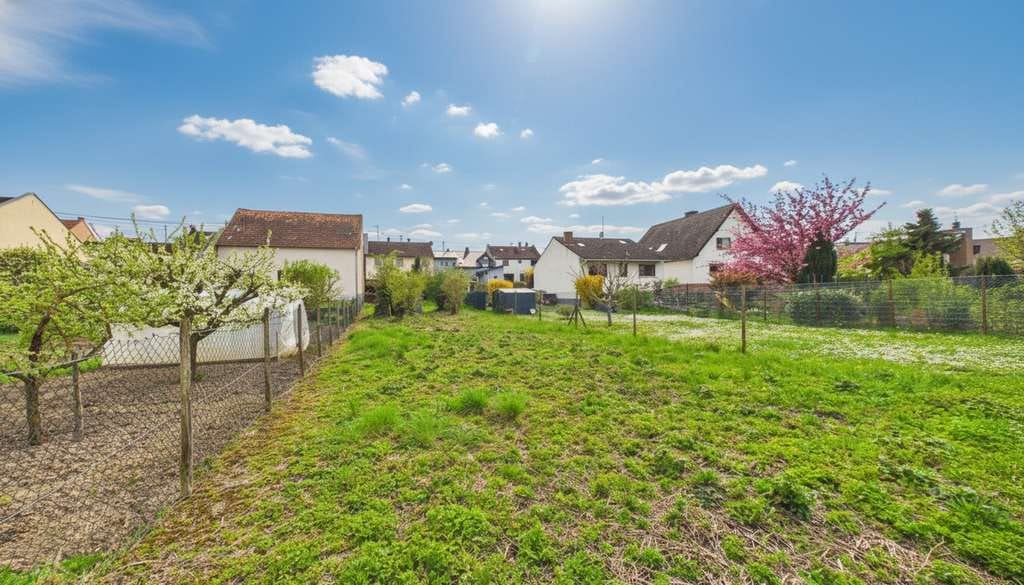 Immobilie in Bingen am Rhein - 7-Zimmer-Haus in Feldrandlage – großes Grundstück mit viel Entwicklungsspielraum - Bild 0